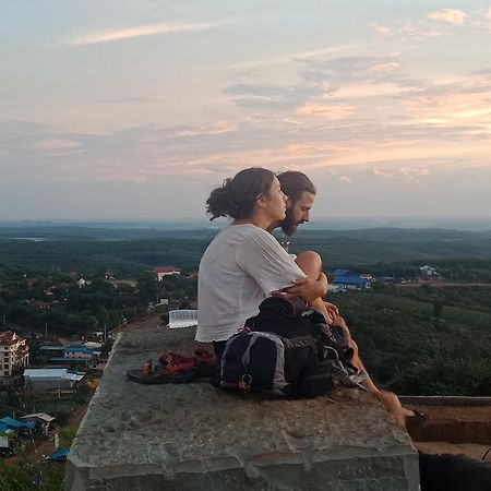 Happy Bungalow & Trekking Banlung Dış mekan fotoğraf