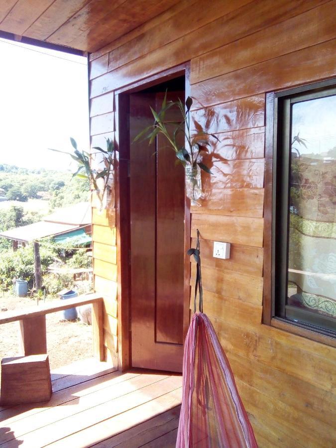 Happy Bungalow & Trekking Banlung Dış mekan fotoğraf